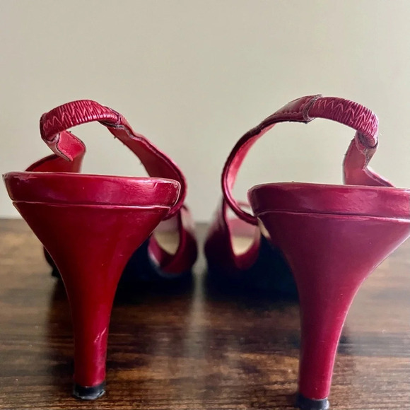 Kenneth Cole| Cherry Red Patent Leather Sling Back Open Toe  Shoes Size 9.5 - Picture 4 of 7